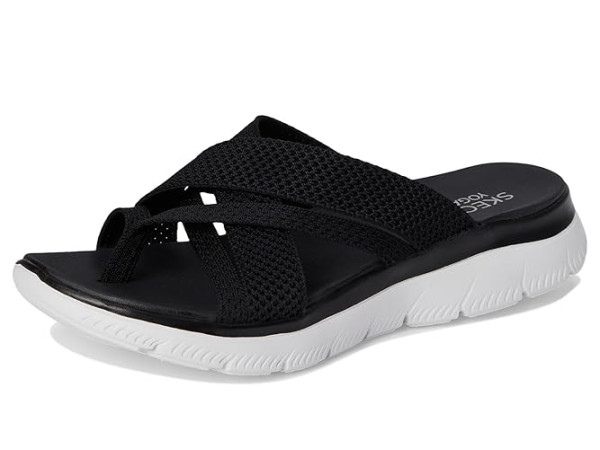 SKECHERS Summits - Fantasy Walk