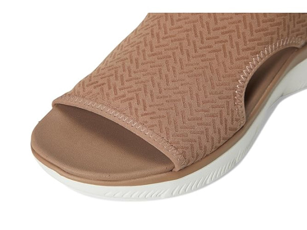 SKECHERS Summits - Outta Here SKECHERS Summits - Outta Here