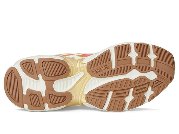 Reebok Lifestyle Premier Road Plus VI Angel Reese