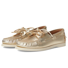 Steve Madden Sail