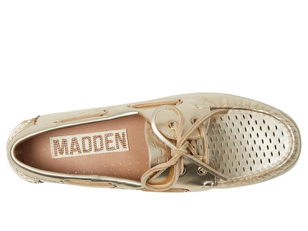 Steve Madden Sail