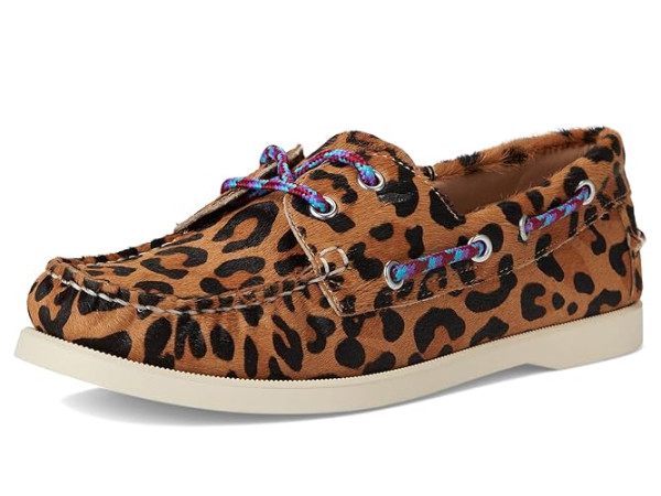 Steve Madden Sail