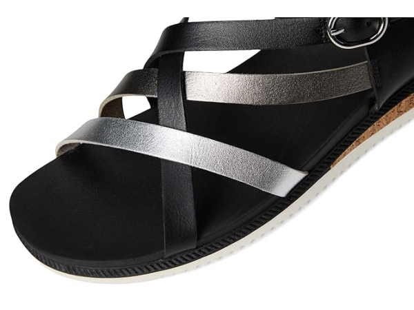 BOBS from SKECHERS Desert Kiss Low - Peak Rank BOBS from SKECHERS Desert Kiss Low - Peak Rank