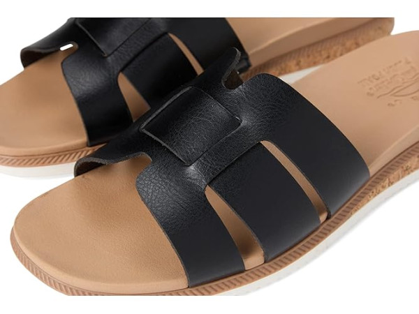 BOBS from SKECHERS Desert Kiss Low - Peak Look BOBS from SKECHERS Desert Kiss Low - Peak Look