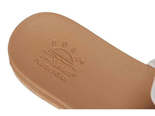 BOBS from SKECHERS Desert Kiss Low - Peak Look BOBS from SKECHERS Desert Kiss Low - Peak Look