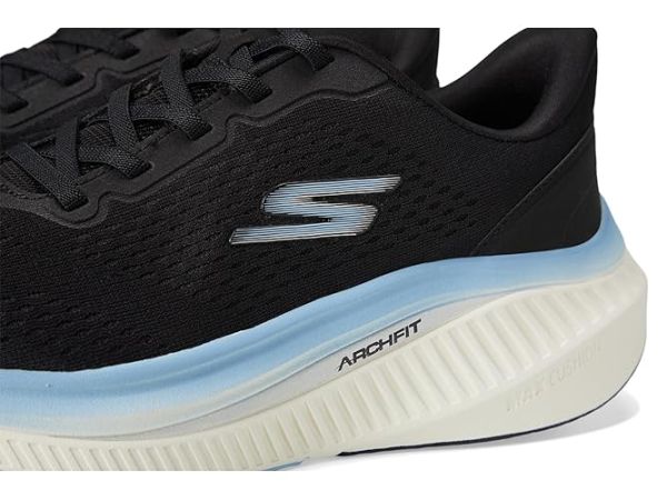 SKECHERS Performance Max Cushioning Arch Fit Roslyn