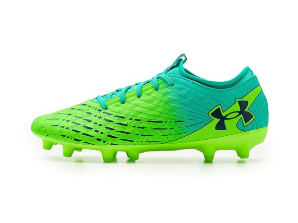 Under Armour Magnetico Select 5 Soccer Cleats