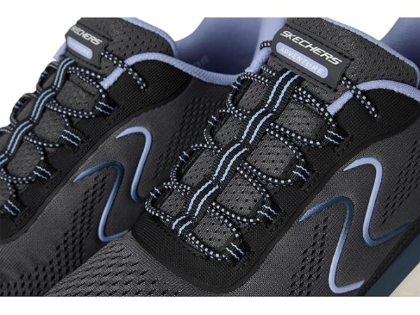 SKECHERS Glide Step Sole Hands Free Slip-Ins