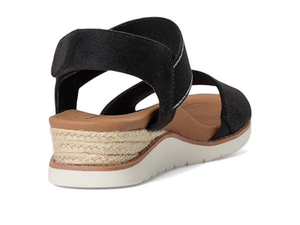 BOBS from SKECHERS Martha Stewart Arch Fit Beach Kiss-Beyond Chic BOBS from SKECHERS Martha Stewart Arch Fit Beach Kiss-Beyond Chic