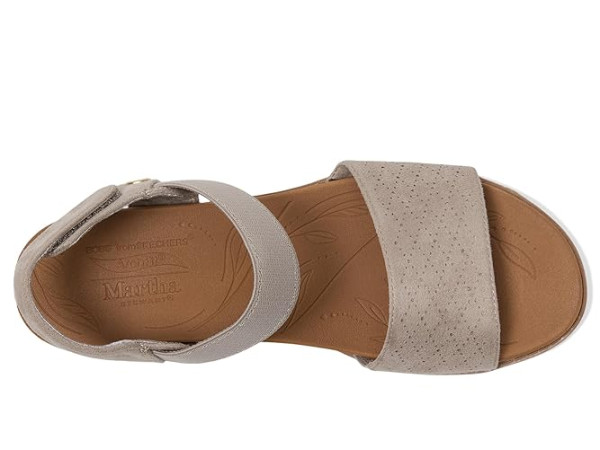 BOBS from SKECHERS Martha Stewart Arch Fit Beach Kiss-Beyond Chic BOBS from SKECHERS Martha Stewart Arch Fit Beach Kiss-Beyond Chic