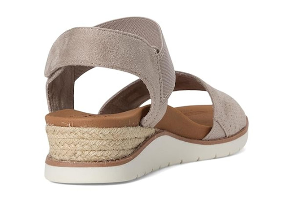 BOBS from SKECHERS Martha Stewart Arch Fit Beach Kiss-Beyond Chic BOBS from SKECHERS Martha Stewart Arch Fit Beach Kiss-Beyond Chic