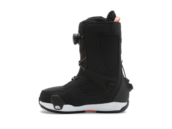 DC Phase BOA® Pro Step On® Snowboard DC Phase BOA® Pro Step On® Snowboard