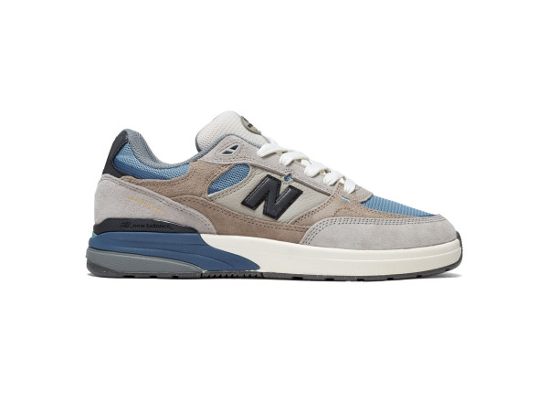 New Balance Andrew Reynolds 933 Wide New Balance Andrew Reynolds 933 Wide