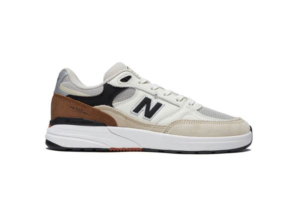New Balance Andrew Reynolds 933 Wide